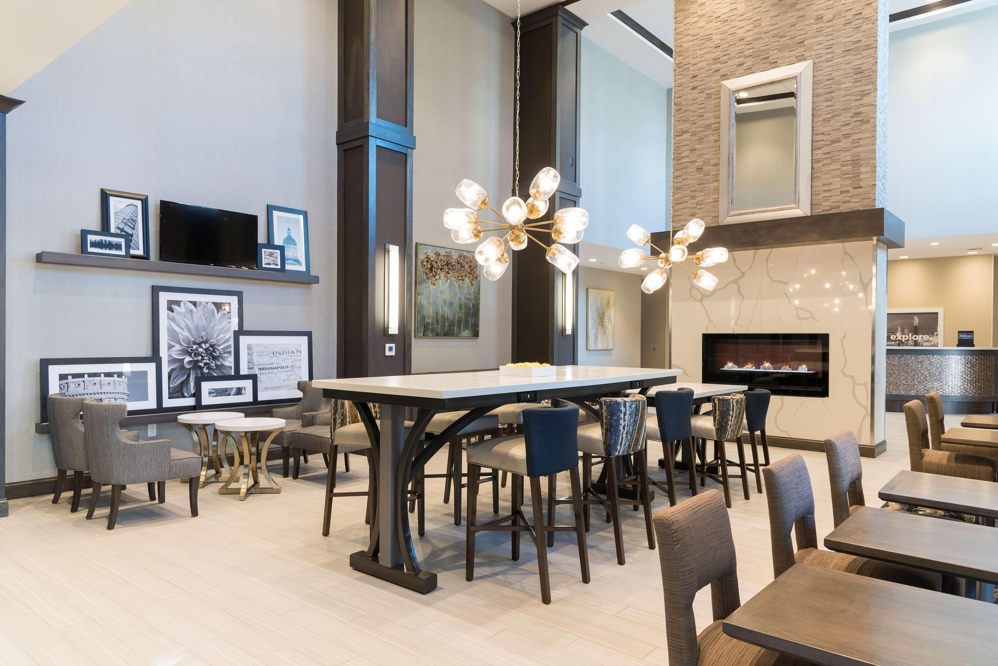 Hampton Inn & Suites Indianapolis-Keystone, In Ngoại thất bức ảnh