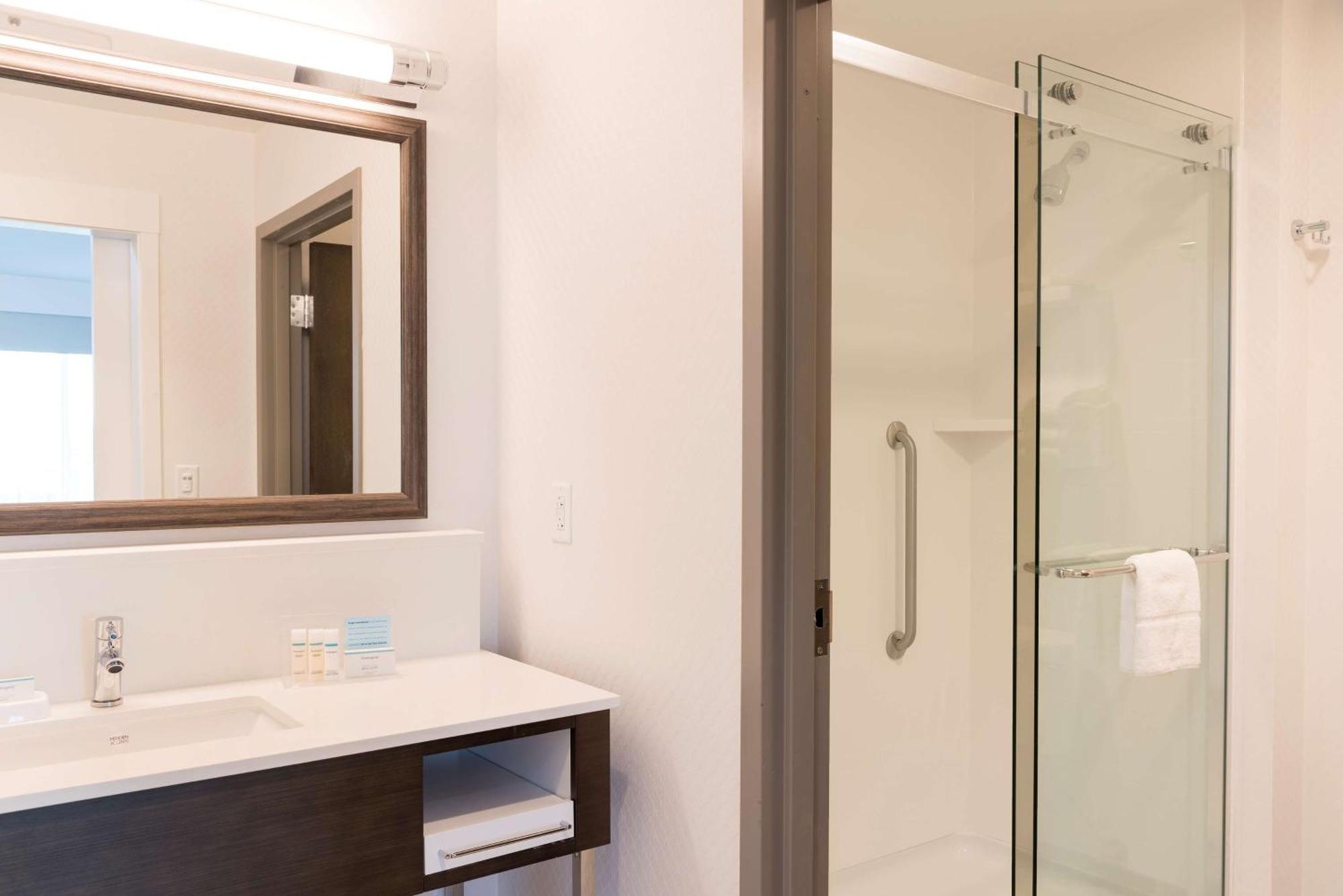 Hampton Inn & Suites Indianapolis-Keystone, In Ngoại thất bức ảnh