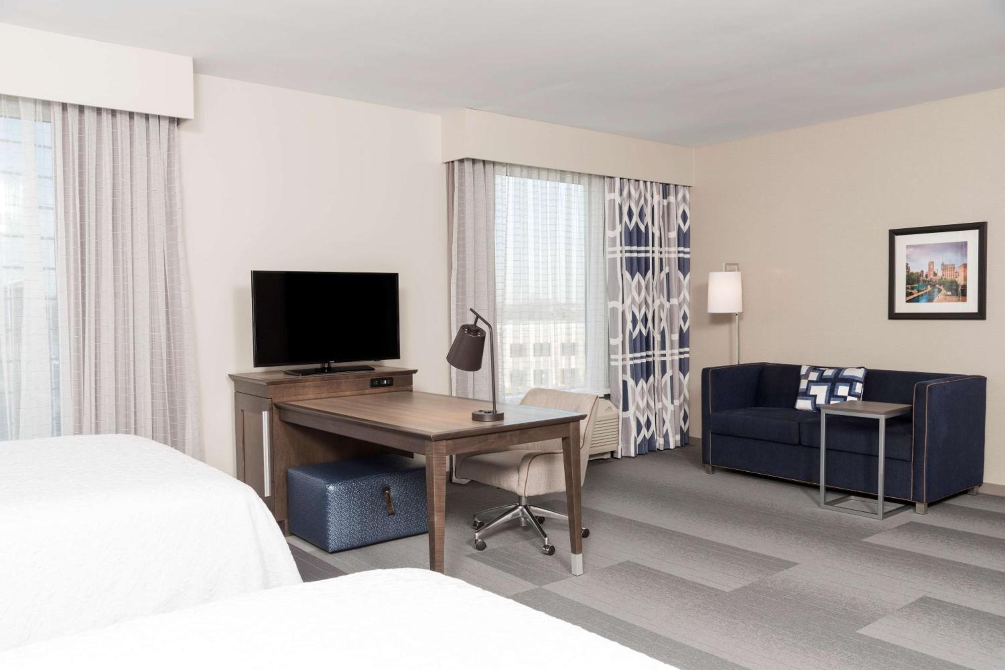 Hampton Inn & Suites Indianapolis-Keystone, In Ngoại thất bức ảnh