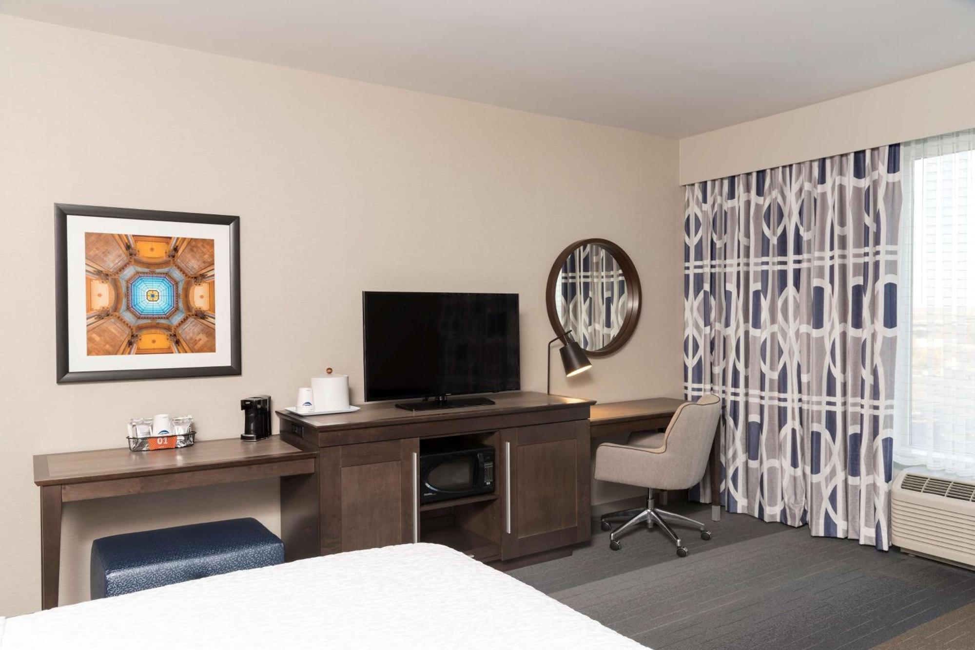 Hampton Inn & Suites Indianapolis-Keystone, In Ngoại thất bức ảnh