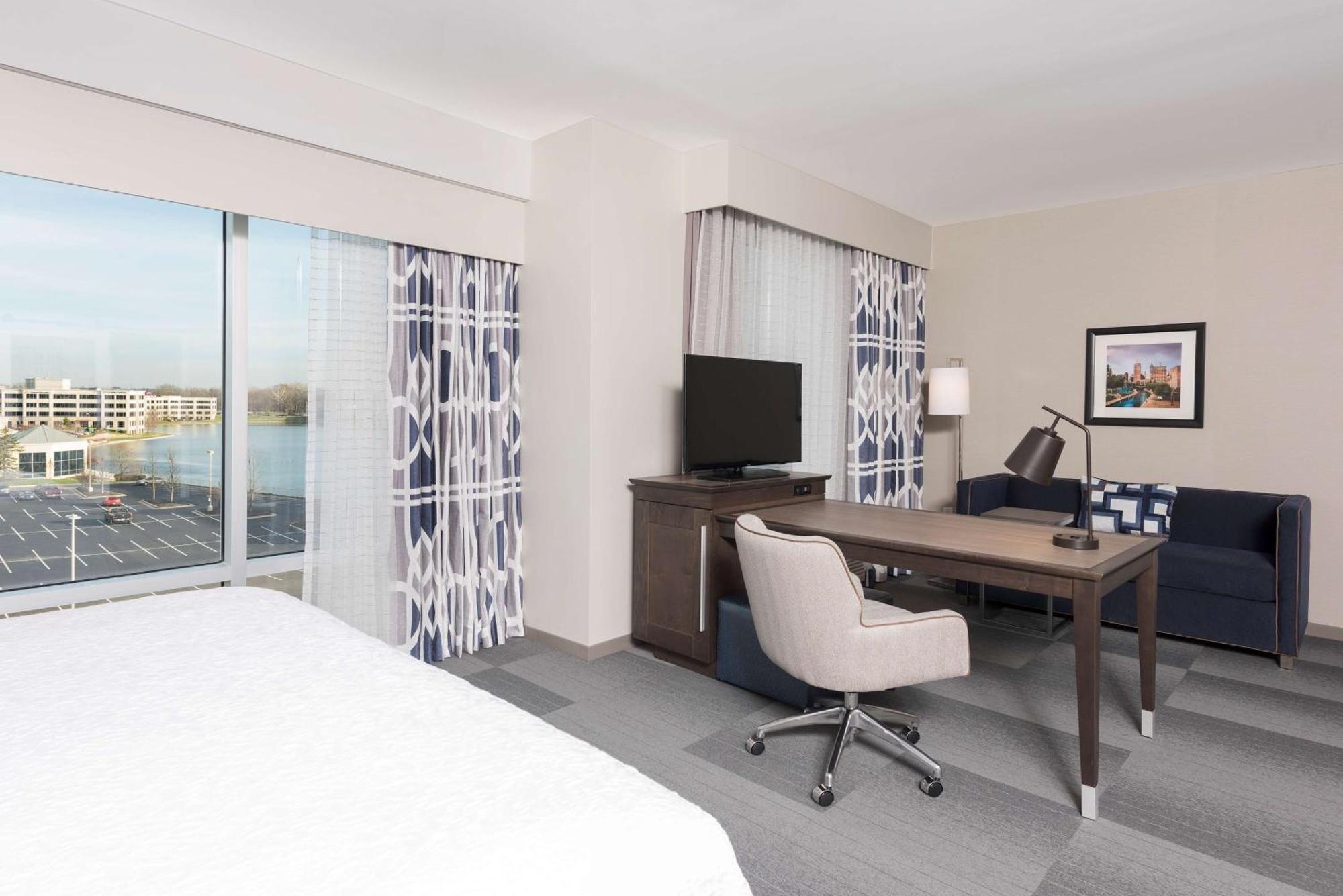 Hampton Inn & Suites Indianapolis-Keystone, In Ngoại thất bức ảnh