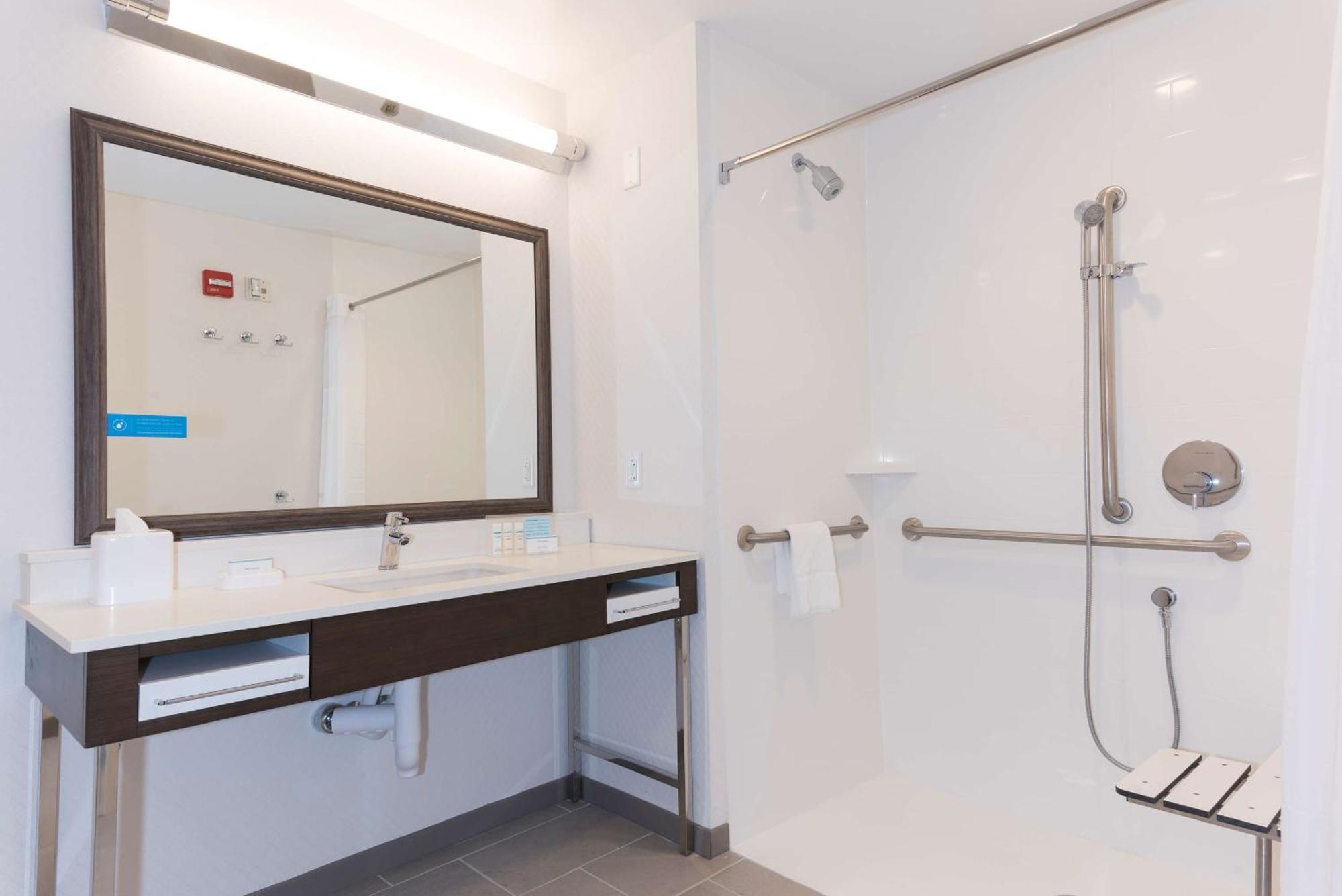 Hampton Inn & Suites Indianapolis-Keystone, In Ngoại thất bức ảnh